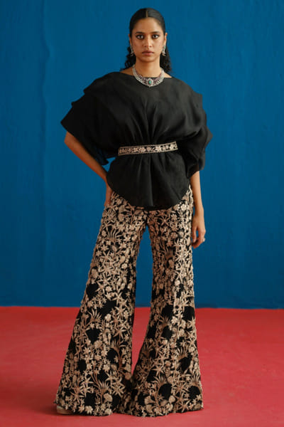 Mishru Black embroidered co-ord set MISJAN26D136916