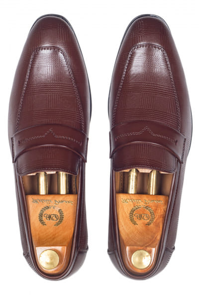 Brown textured Italian slip-on