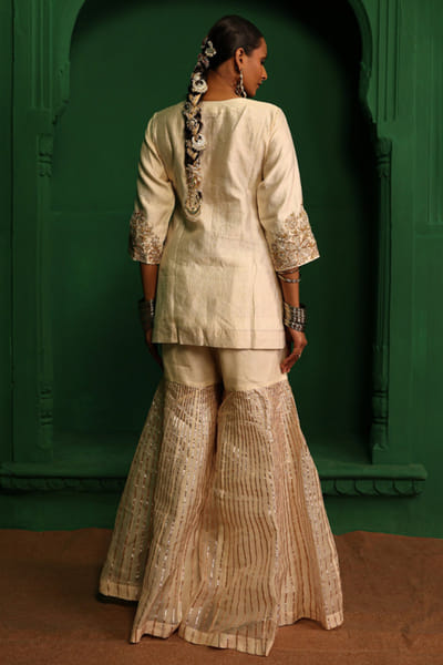 Charu Makkar Pearl white aari embroidered gharara set CHARJUL26D149453