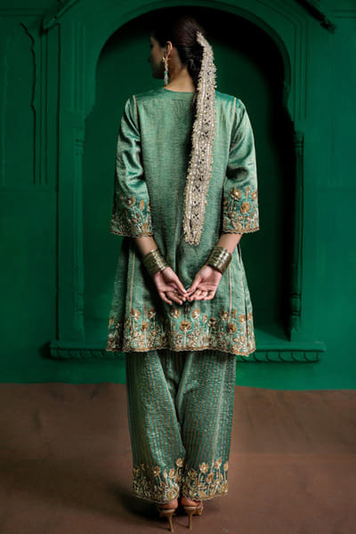 Charu Makkar Green applique embroidered farshi kurta set CHARJUL26D149468