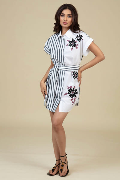 Black white applique cotton dress