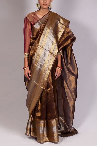 Brown tissue sari
