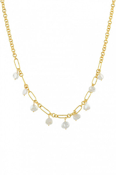Pearl embellished necklace