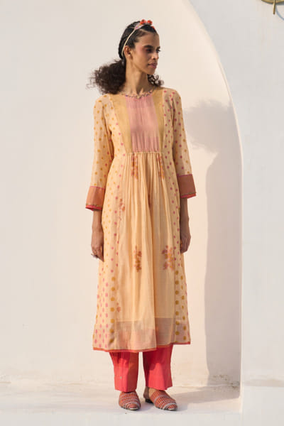 Peach hand block printed kurta and slip