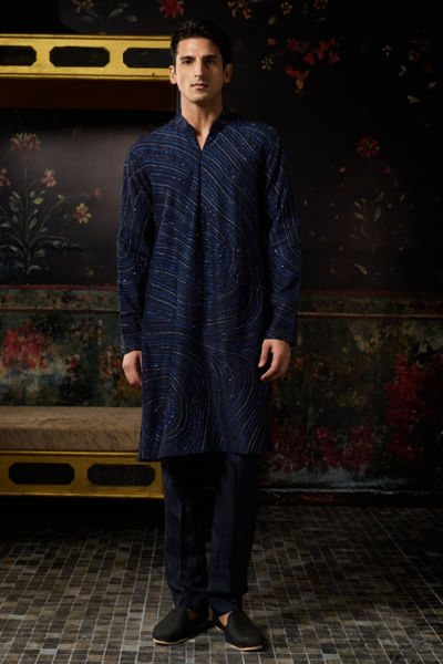 Blue thread embroidered kurta set