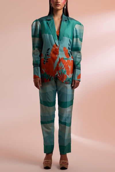 Green floral and leaft printed blazer set