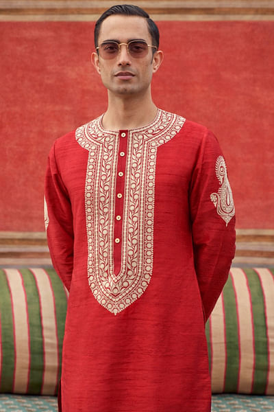 Red embroidered kurta set