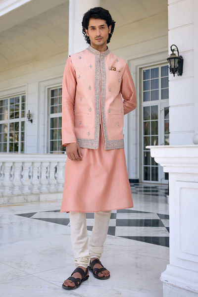 Salmon pink embroidered bandi kurta set