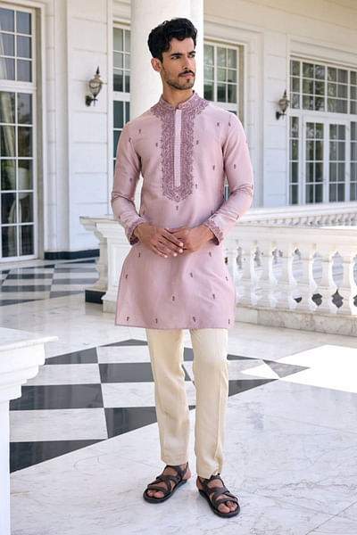 Dusty mauve floral embroidered kurta set