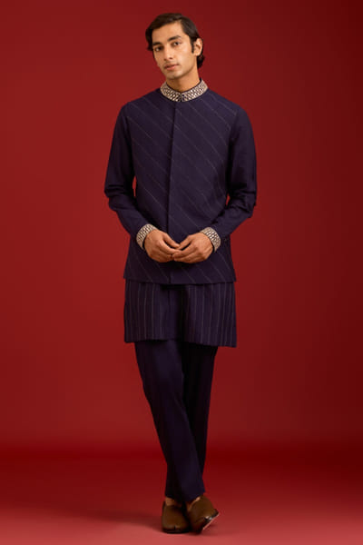 Navy blue pintuck-embroidered bandi kurta set