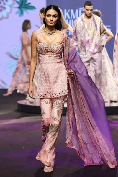 Blush pink floral hand embroidered kurta set