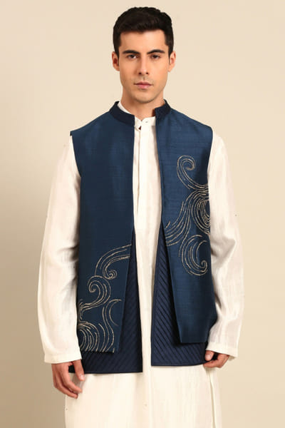 Blue embroidered Bamberg short jacket