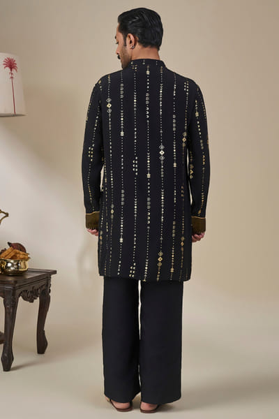 Masaba Black foil print gota embroidered kurta set MASAAUG26D151832