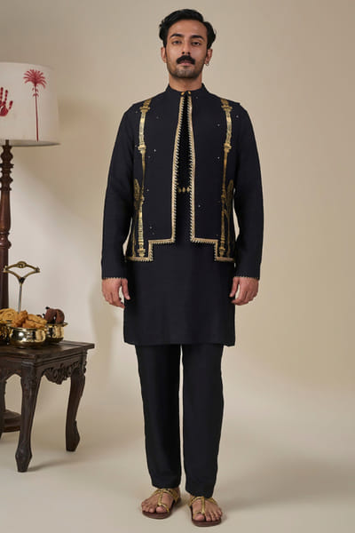 Masaba Black foil print embroidered bandi set MASAAUG26D151833
