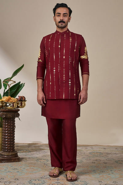 Masaba Maroon foil print embroidered bandi set MASAAUG26D151834