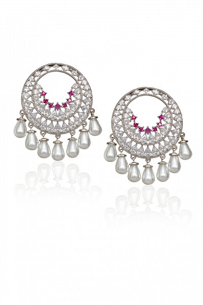 Diamond and pearl embedded earrings
