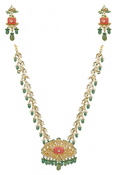 Gold plated kundan necklace set