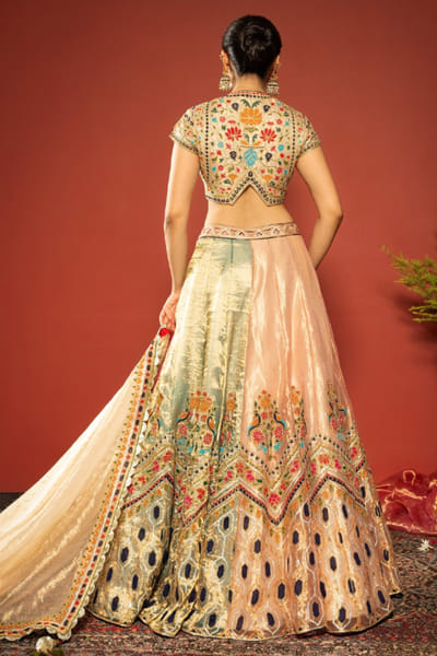 JIVIVA BY Jigvijay & Varsha Gold embroidered lehenga set JIVIJUN26D148364