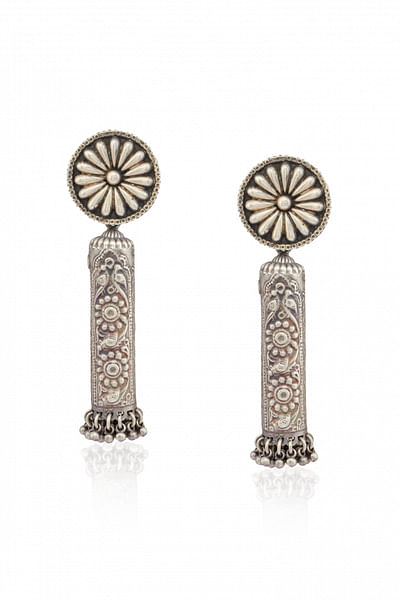 Silver floral textured danglers