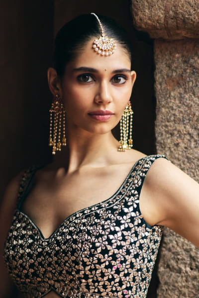 Maisara Gold jadau and pearl maang tikka MAISAUG26D151358