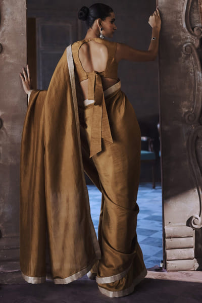 Matsya Honey amber zari embroidered border sari set MATSMAY26D244350