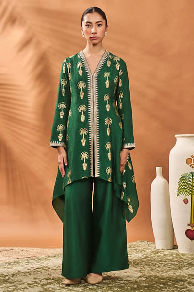 Green foil printed tunic set