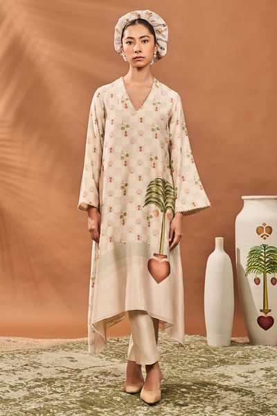 Ivory tree printed tunic set