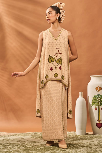 Beige leaf and geometric printed co-ords