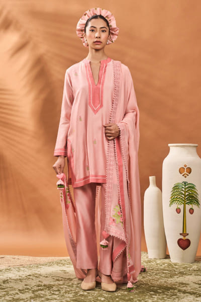 Pink embroidered kurta set