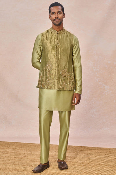 Mint sequin-dabka embroidered bandi set