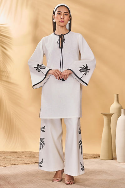 Ivory trellis pam printed co-ords