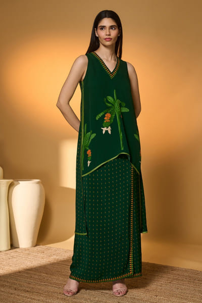 Green printed veshti skirt set