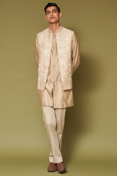 Devnaagri Sand dori embroidered sherwani set DEVNAPR26D143057