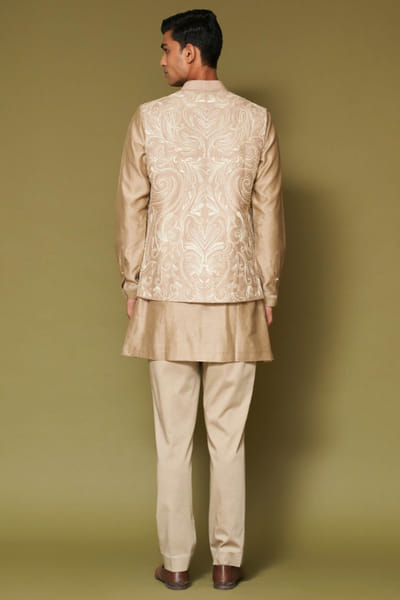 Devnaagri Sand dori embroidered sherwani set DEVNAPR26D143057