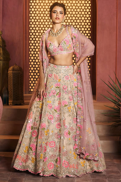 Ivory cutdana lehenga set
