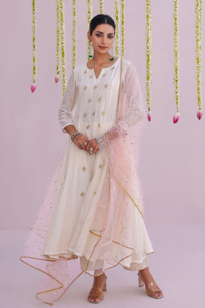 Ivory embroidered anarkali set