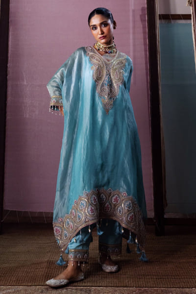 Nabo Blue marodi embroidered kaftan set NABOJUL26D149301