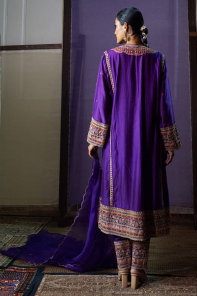 Nabo Purple zari embroidered kurta set NABOJUL26D149304