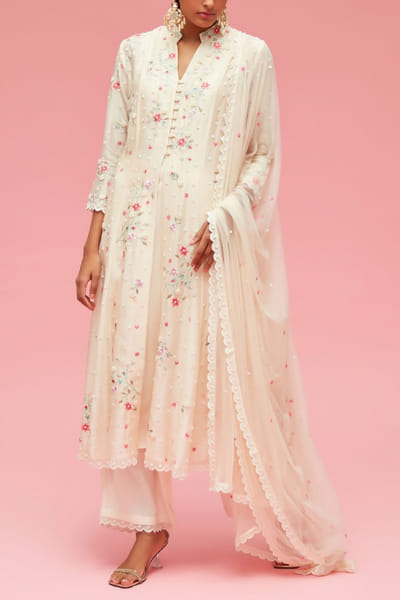 Nachiket Barve Ivory kalidar kurta set NAB22FMAR08