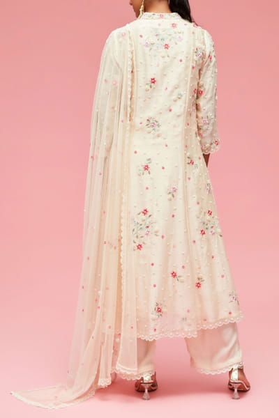 Nachiket Barve Ivory kalidar kurta set NAB22FMAR08