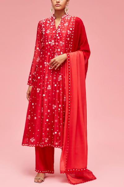 Nachiket Barve Red chanderi kurta set NAB22FMAR16