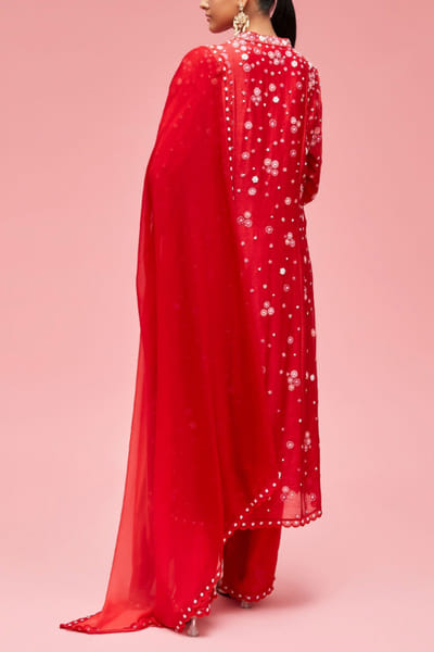 Nachiket Barve Red chanderi kurta set NAB22FMAR16