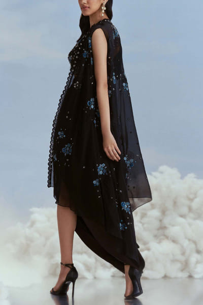 Nachiket Barve Black floral embroidery cape and skirt set NABFEB24D315