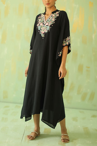 Black embroidered kaftan set