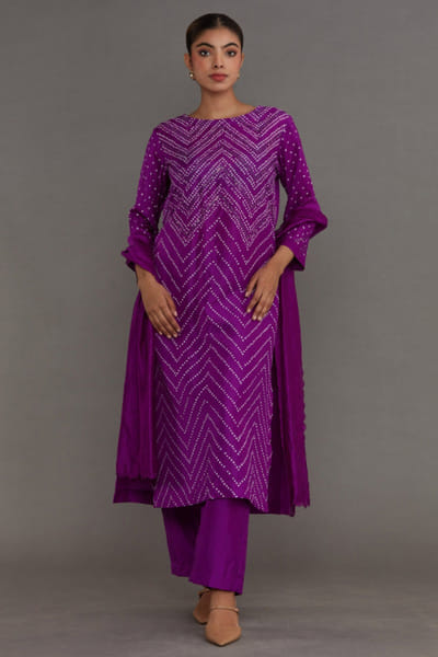 Naina Jain Purple bandhani silk organza kurta set NAINMAY26D145194