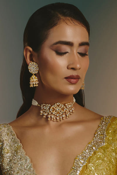 Namasya White kundan choker set NAMAAUG26D152851