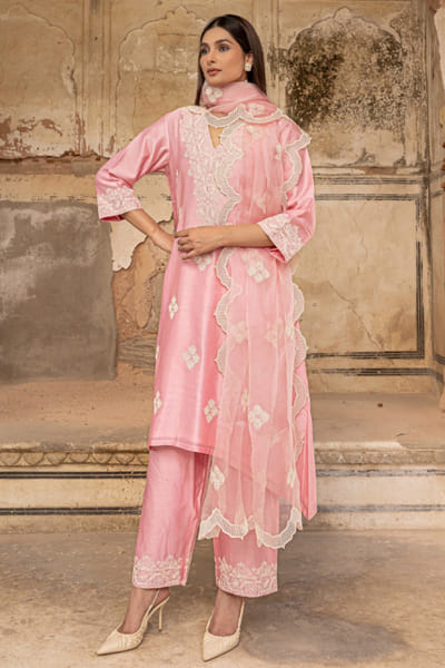 Charu Makkar Powder pink dori embroidered kurta set CHARMAY26D144142