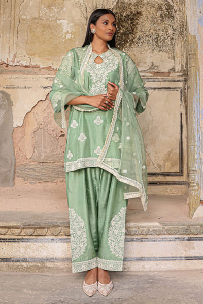 Charu Makkar Green dori embroidered short kurta-salwar set CHARMAY26D144158