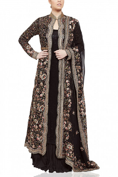 Black garden jacket set