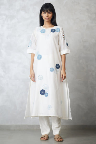 Nachiket Barve Ivory appliqué kurta set NACSEP25D133520